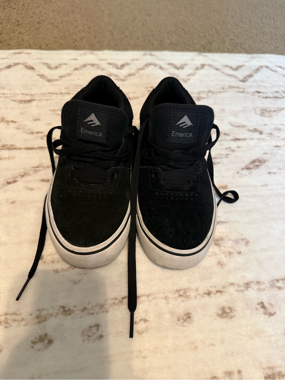 Emerica Kids Black Suede Low-Top Skate Sneakers